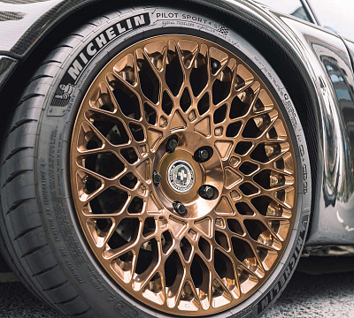 Фото дисков HRE 501M на Porsche 911 III