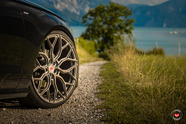 Фото дисков Vossen S17-01 Сатиновый графит на Audi A/RS 6 (C7)