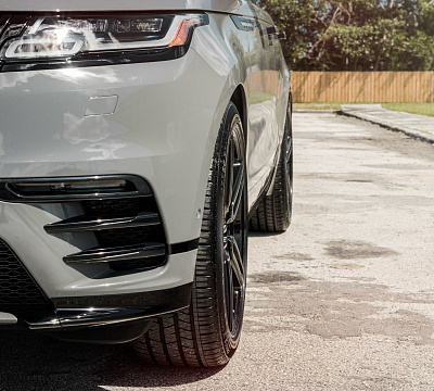 Фото дисков Vossen HF-1 на Land Rover Range Rover Velar