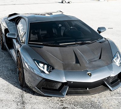 Фото дисков Strasse Wheels SV10M Track на Lamborghini Aventador