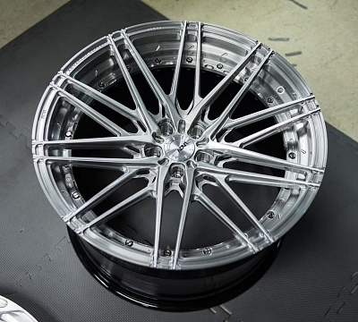 ADV.1 ADV10.0 M.V2 Advanced Series