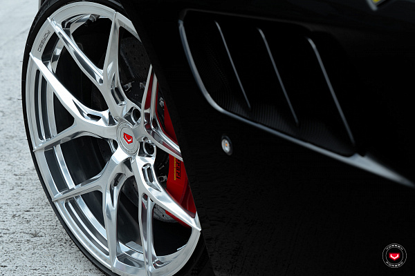Фото дисков Vossen S21-01 Полированный лак на Ferrari GTC4Lusso