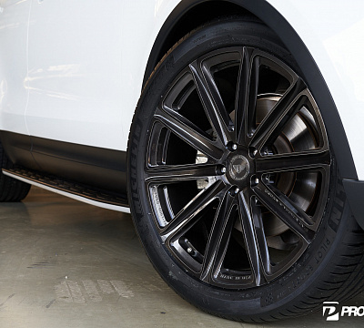 Фото дисков Vossen UV-2 на Land Rover Discovery V