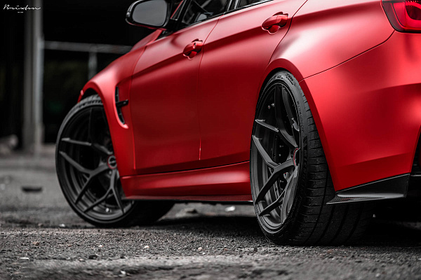 Фото дисков Brixton Forged PF5 Сатиновый темный лак на BMW 3/M3 (F3x/F80)