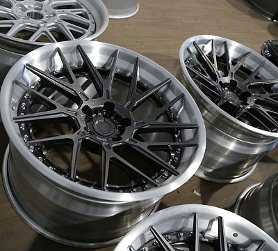 ADV.1 ADV8R M.V2 CS