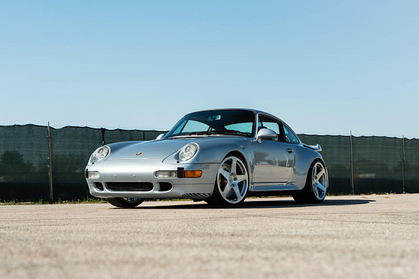 Фото дисков HRE 305M Глянцевый лак на Porsche 911 IV