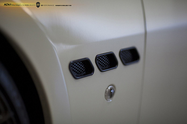 Фото дисков ADV.1 ADV5.0 M.V2 SL Глянцевый темный лак на Maserati GranTurismo I