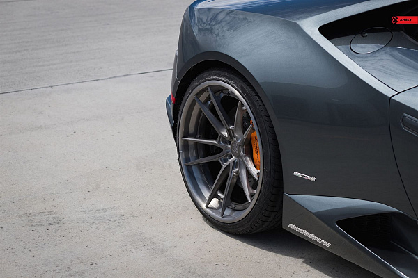 Фото дисков Anrky AN34 Глянцевый тонированный лак на Lamborghini Huracan