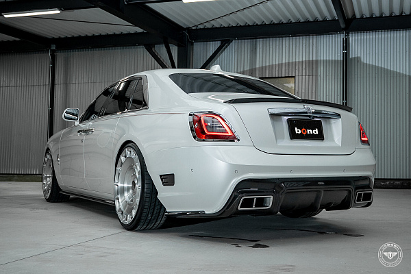 Фото дисков Vossen UV-7 Глянцевый лак на Rolls-Royce Ghost II