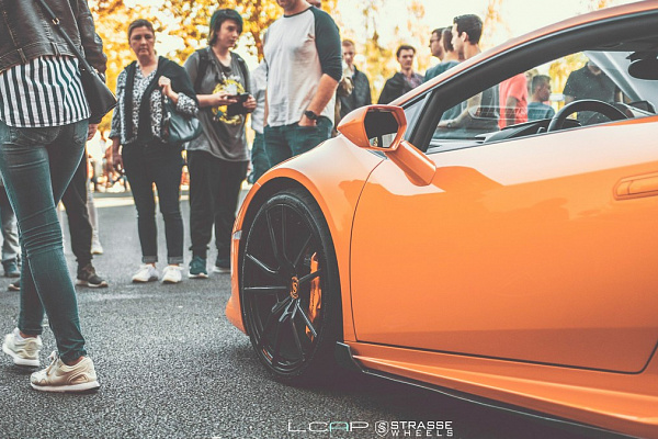 Фото дисков Strasse Wheels SV1 Deep Concave Monoblock Другой цвет на Lamborghini Huracan
