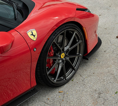 Фото дисков Anrky AN12 на Ferrari F8