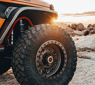 Фото дисков Black Rhino ABRAMS на Jeep Gladiator II (JT)