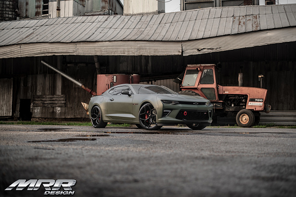 Фото дисков MRR M228 Черный глянец на Chevrolet Camaro VI