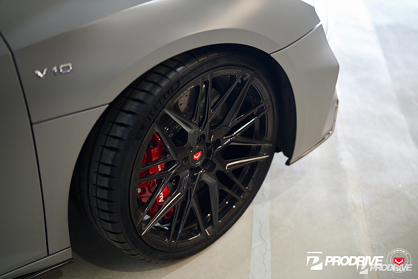Фото дисков Vossen EVO-5 Черный глянец на Audi R8 (4S)