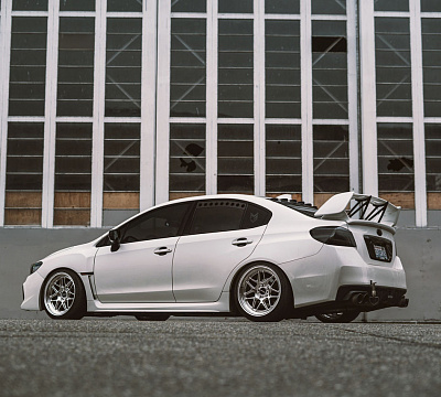 Фото дисков Motegi Racing MF414 Tsubaki на Subaru WRX VA