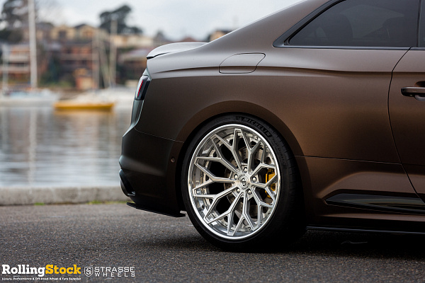 Фото дисков Strasse Wheels SV20M Deep Concave FS Глянцевый лак на Audi A/S/RS 5 (F5)