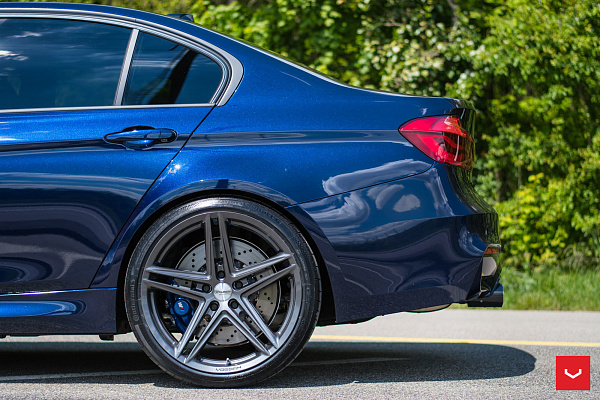 Фото дисков Vossen VFS-5 Глянцевый графит на BMW 3/M3 (F3x/F80)