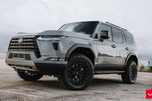 Фото дисков Vossen HFX-1 (6-Lug) Черный глянец на Lexus GX III