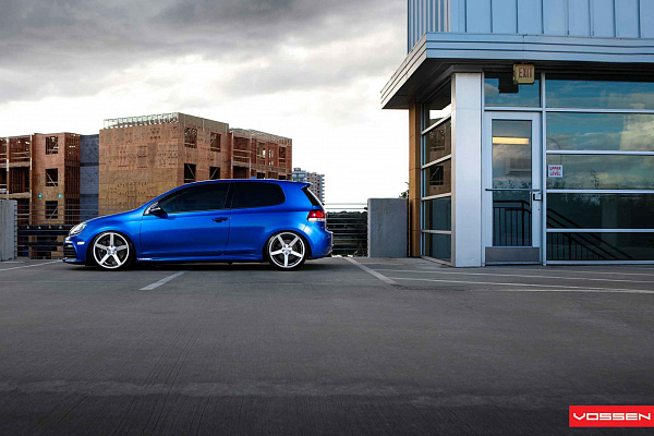 Фото дисков Vossen CV3 Серебро на Volkswagen Golf VII