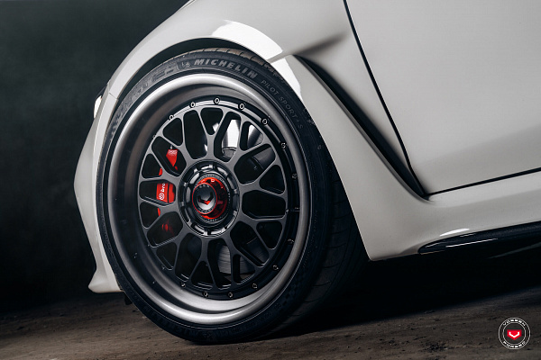 Фото дисков Vossen GEN-03 (3-piece) Черный матовый на Honda Civic Type R FL5