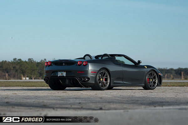 Фото дисков BC Forged KL11 Глянцевый графит на Ferrari F430