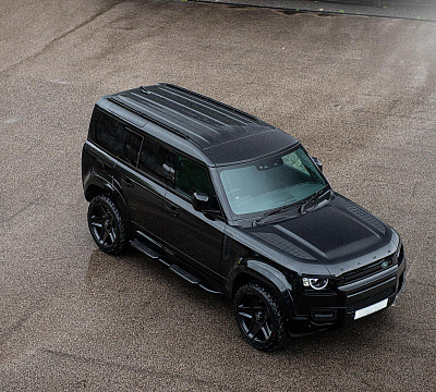 Фото дисков Kahn Mondial Retro RS на Land Rover Defender II