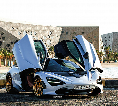 Фото дисков Strasse Wheels SM5R Deep Concave FS на McLaren 720S