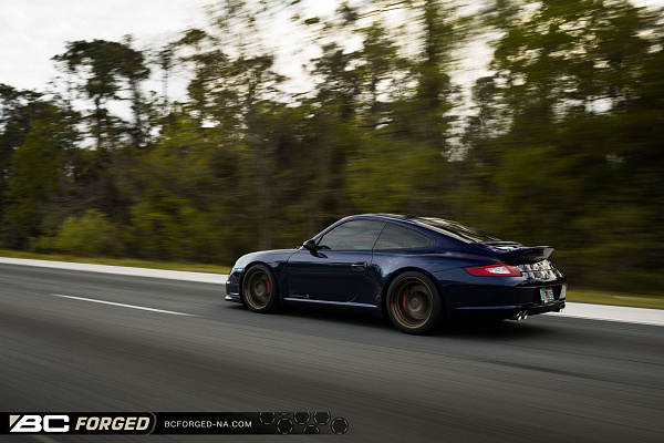Фото дисков BC Forged HCA210 Сатиновая бронза на Porsche 911 VI