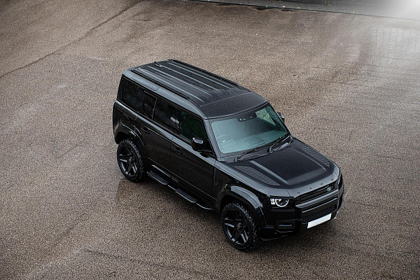 Фото дисков Kahn Mondial Retro RS Черный сатин на Land Rover Defender II