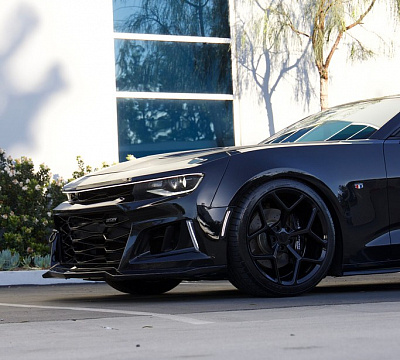 Фото дисков MRR M228 на Chevrolet Camaro VI
