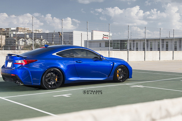 Фото дисков Strasse Wheels SM5R Deep Concave Monoblock Черный глянец на Lexus RC