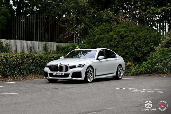 Фото дисков Vossen M-X3 (3-Piece) Глянцевый лак на BMW 7 (G11/G12)