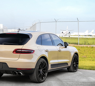 Фото дисков Savini SV-F1 на Porsche Macan I