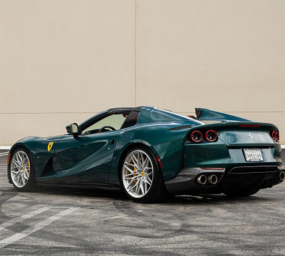 Фото дисков Anrky S1-X1 на Ferrari 812