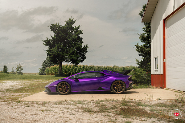Фото дисков Vossen EVO-3R Сатиновая бронза на Lamborghini Huracan
