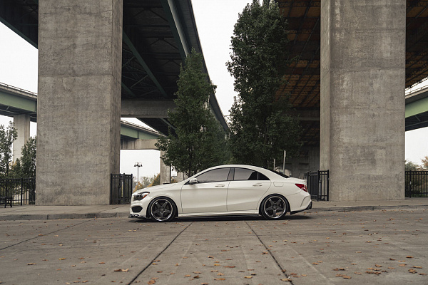 2015 Mercedes-Benz CLA250