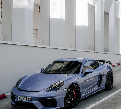 Фото дисков Brixton Forged PF7-RS на Porsche Cayman III