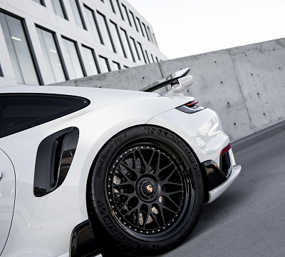 Фото дисков HRE 300 на Porsche 911 VIII