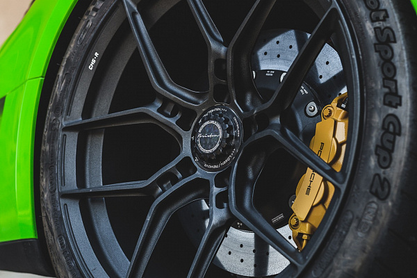 Фото дисков Brixton Forged CM5-R Черный матовый на Porsche 911 VII