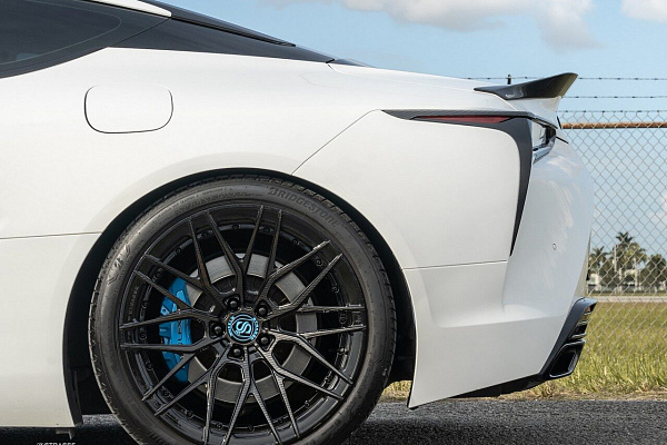 Фото дисков Strasse Wheels SV10M Deep Concave Duoblock Другой цвет на Lexus LC 500