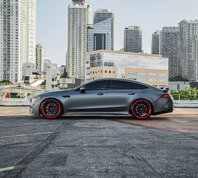 Фото дисков Strasse Wheels SV10M-RS Deep Concave FS на Mercedes-Benz AMG GT I