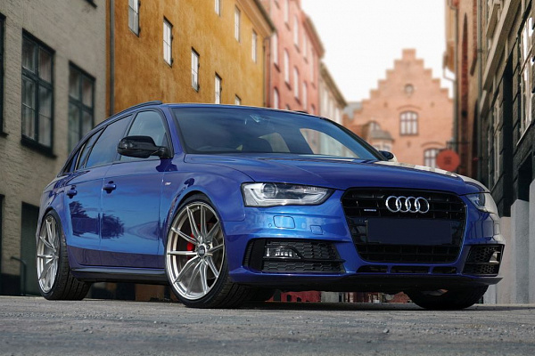 Фото дисков Bola FLC Сатиновый лак на Audi A/S/RS 4 (B8)