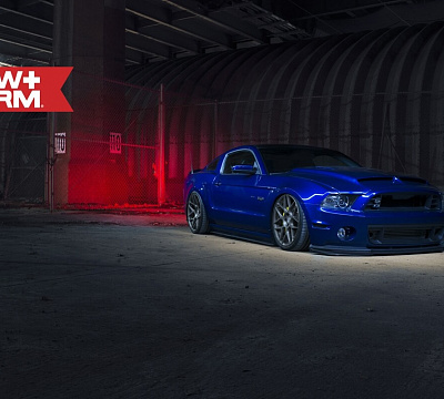 Фото дисков HRE FF01 на Ford Mustang VI