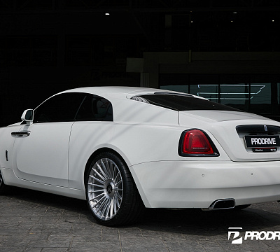Фото дисков Vossen S17-13 на Rolls-Royce Wraith