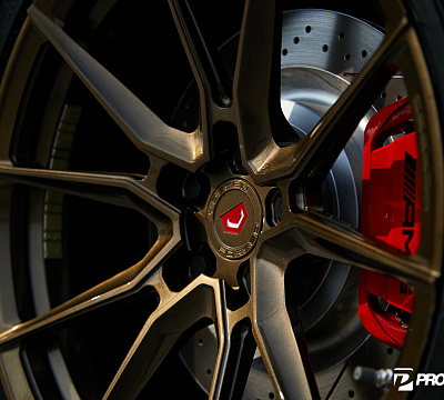 Фото дисков Vossen EVO-2 на Mercedes-Benz CLS (C257)