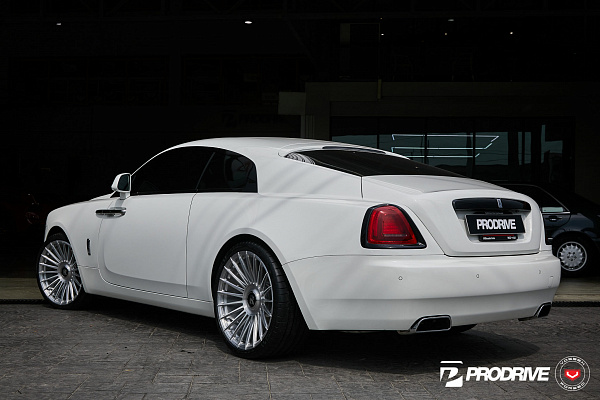Фото дисков Vossen S17-13 Глянцевый лак на Rolls-Royce Wraith