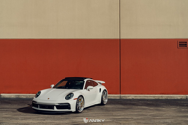 Фото дисков Anrky AN27 Полированный лак на Porsche 911 VIII