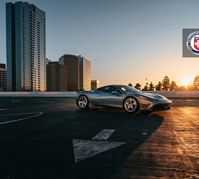 Фото дисков HRE 305 на Ferrari 458