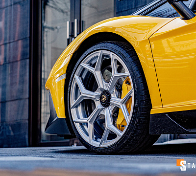 Фото дисков NOVITEC NL4 на Lamborghini Aventador