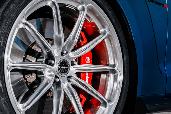 Фото дисков Brixton Forged R11-RS Глянцевый лак на Ford Mustang VI